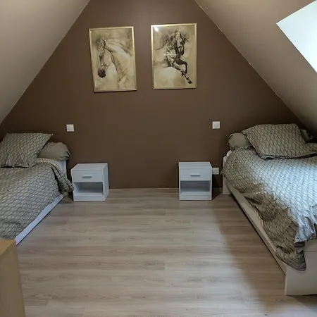 Дом отдыха Des Ecuries De Rougemare *