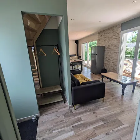 Des Ecuries De Rougemare * Pierrefiques